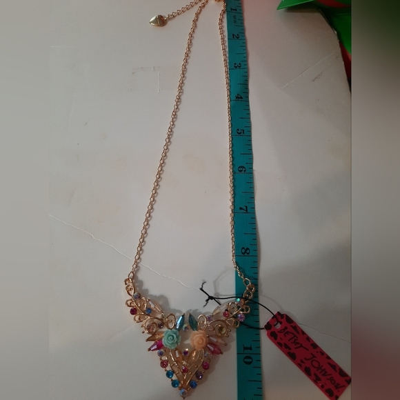 Betsey Johnson Gold Multicolor Floral Necklace NWT - Picture 5 of 11